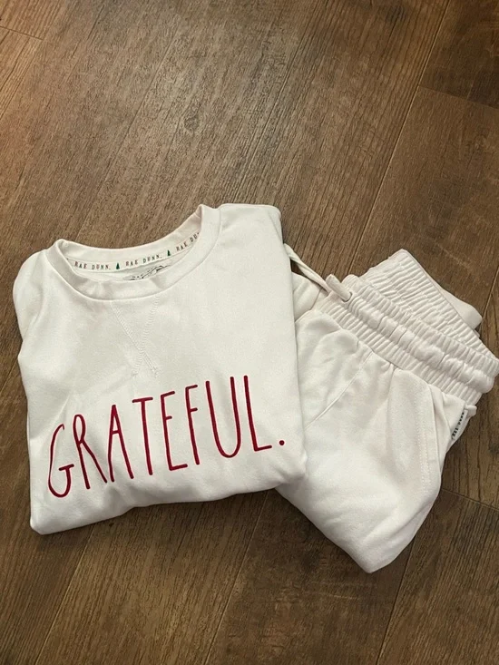 Rae Dunn Women’s  "Grateful" Long-Sleeve Sweatshirt & Jogger Set - Picture 2 of 15